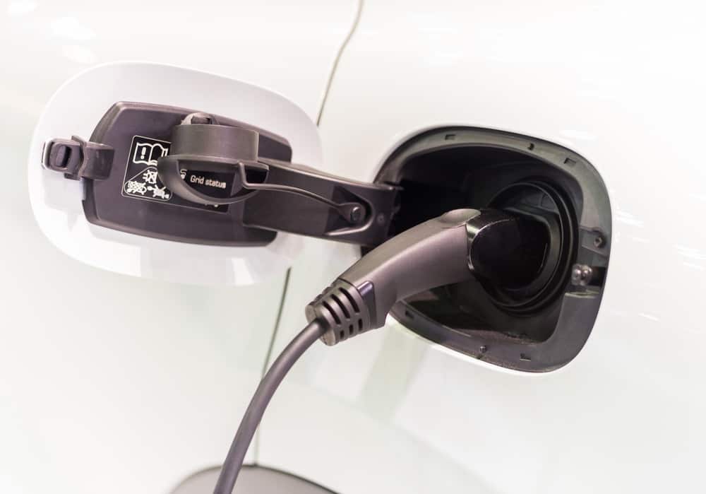 Ford Recalls 50,000 Electric Car Charging Cords Lawyers
